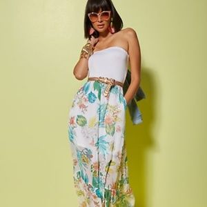 BRAND NEW Strapless Summer Dress w/pockets